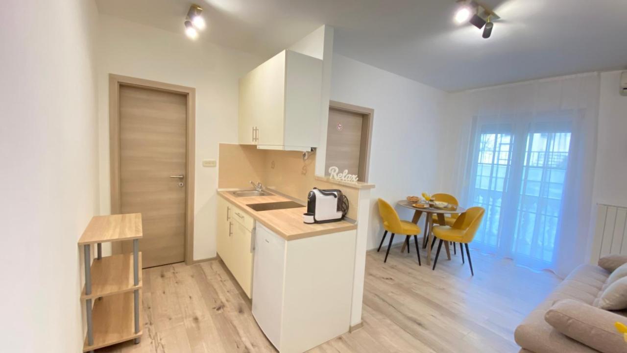 Apartment Komljenovic Pula Exterior photo
